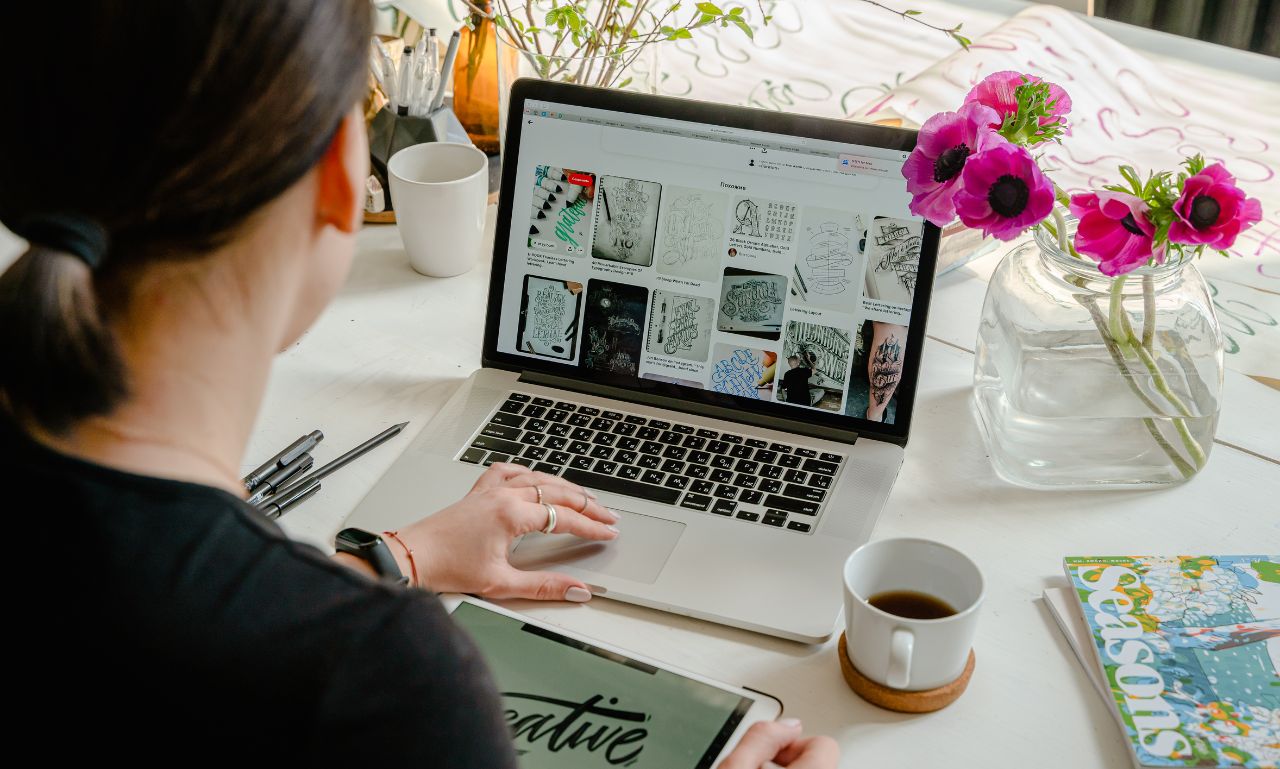 How to Use AI-Powered Tools to Maximize Side Hustle Earnings